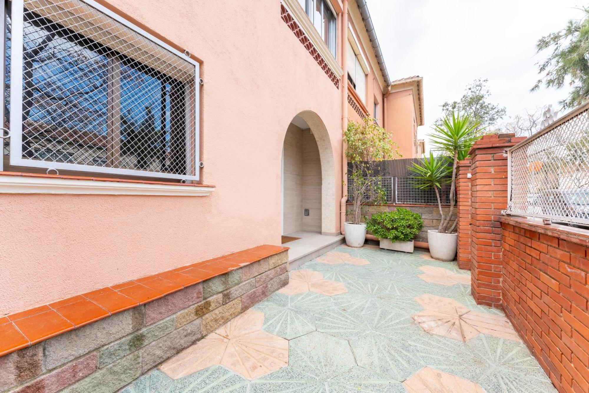 La Sagrera House Villa Barcelona Exterior photo